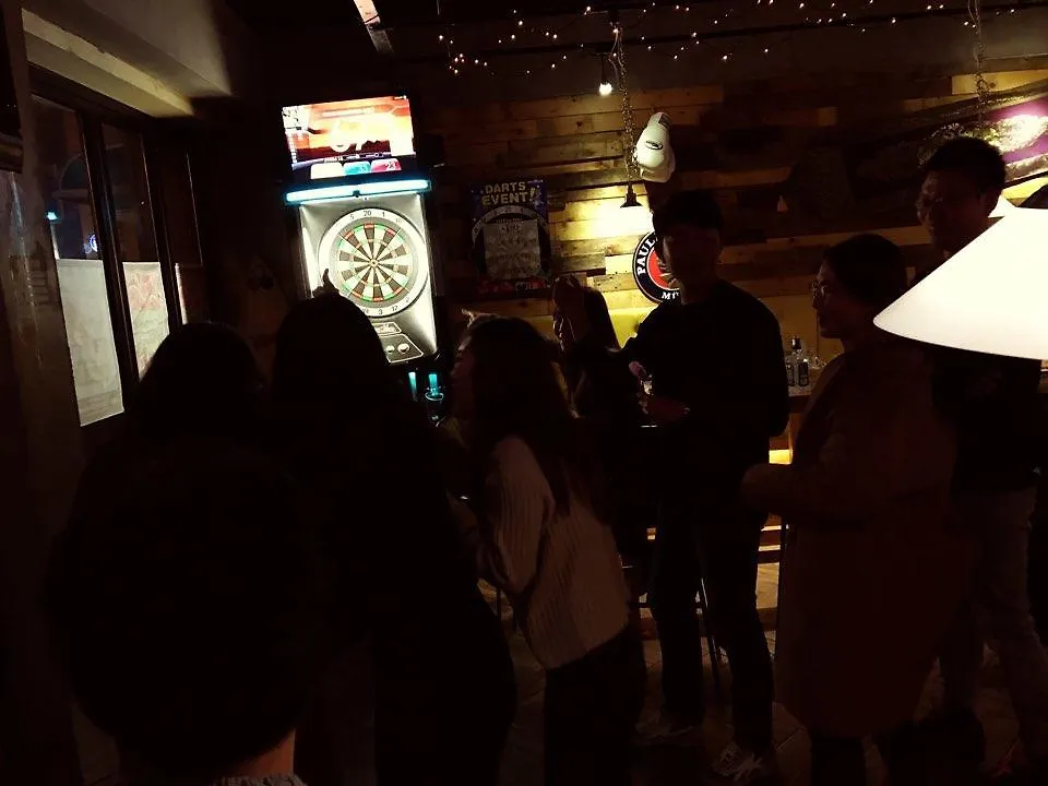 Check And Out Guesthouse & Pub Busan Hostel