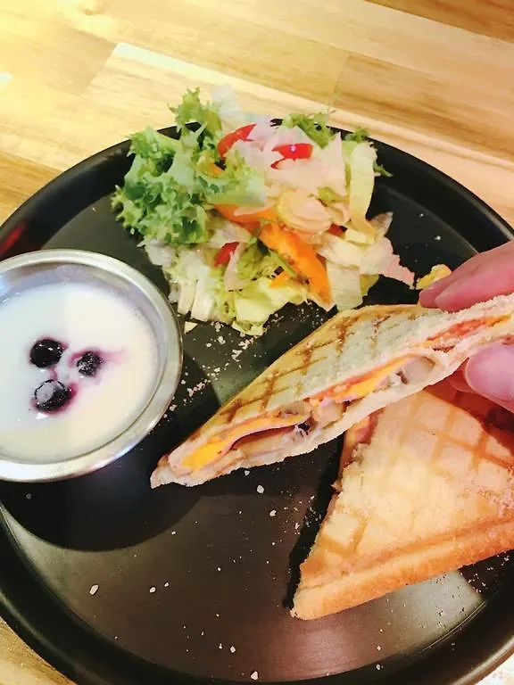 Hostel Check And Out Guesthouse & Pub Busan South Korea